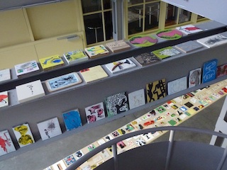 Fritz Sauter: Ausstellung im Vebikus, Sicht von der Treppe ins Foyer
