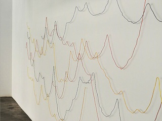Paolo Rossi, Installation im Vebikus: Waves (Detail)